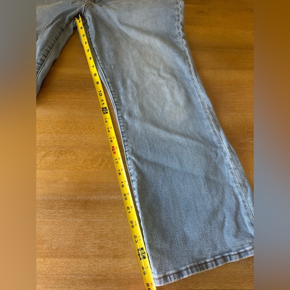 Madewell Mid Rise Kick Out Crop Jeans 32 - Picture 5 of 10